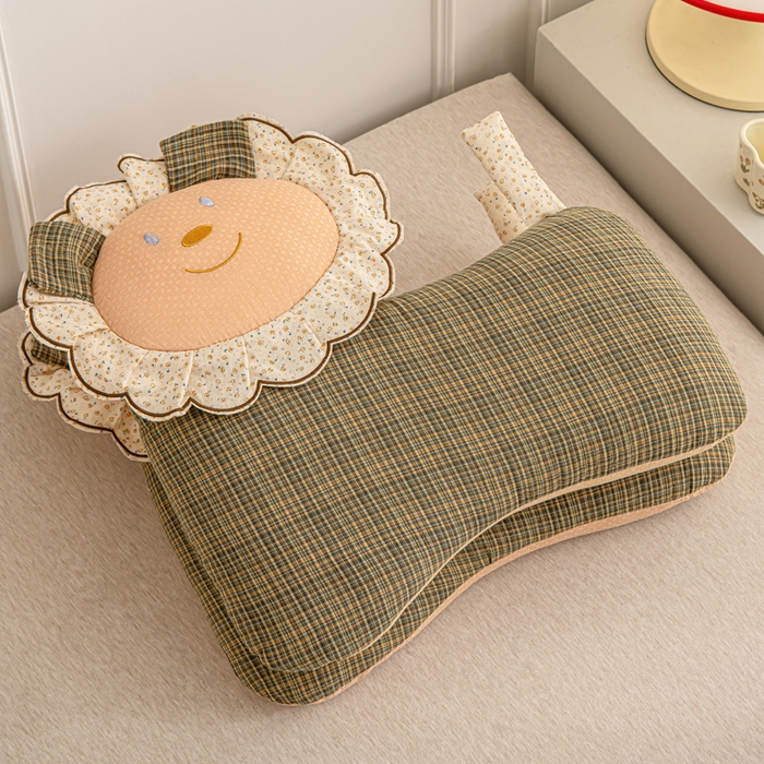 91家纺网 家纺一手货源 找家纺 大熊枕芯 2025新款全棉纯棉萌趣狮子荞麦枕荞麦壳护颈枕枕头枕套 小狮子-绿咖 45x50cm/只