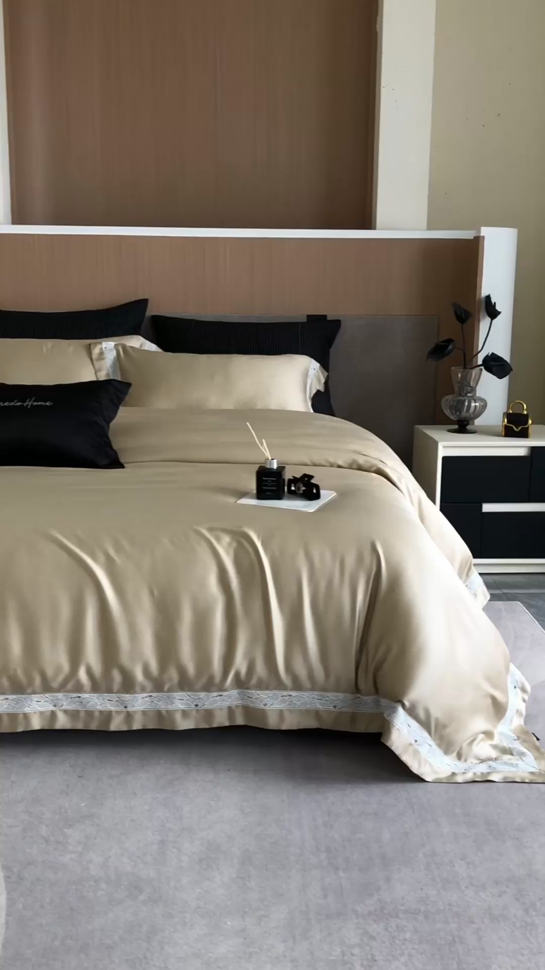 91家纺网 家纺一手货源 找家纺 馨蕊家居 2025春夏新品LF兰精天丝四件套-森蔓 天丝森蔓-灰湖绿