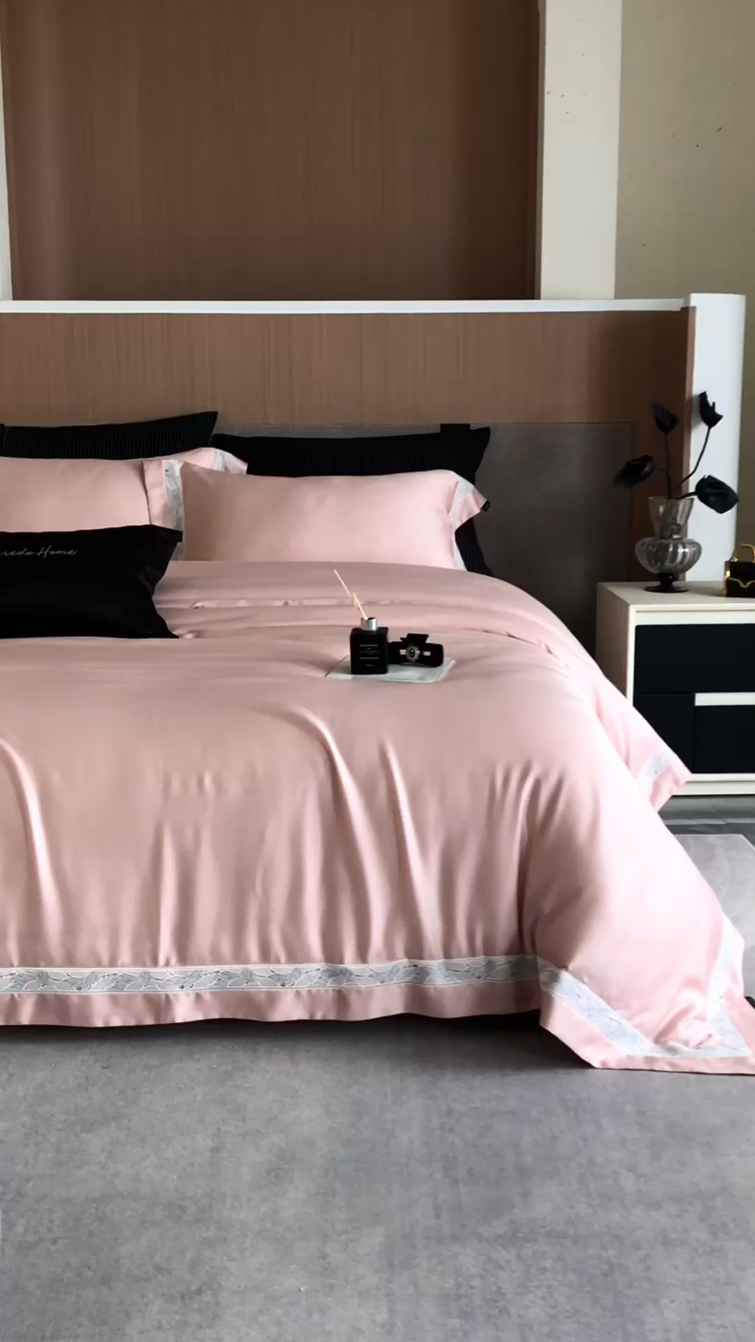 91家纺网 家纺一手货源 找家纺 馨蕊家居 2025春夏新品LF兰精天丝四件套-森蔓 天丝森蔓-蔷薇粉