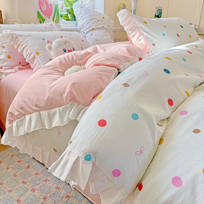 91家纺网 家纺一手货源 找家纺 雨菲家纺 2025新款学生季小清新公主风荷叶花边印花三件套四件套床单床笠款 彩色波点