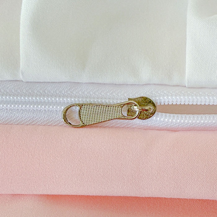 91家纺网 家纺一手货源 找家纺 雨菲家纺 2025新款学生季小清新公主风荷叶花边印花三件套四件套床单床笠款 樱桃之恋