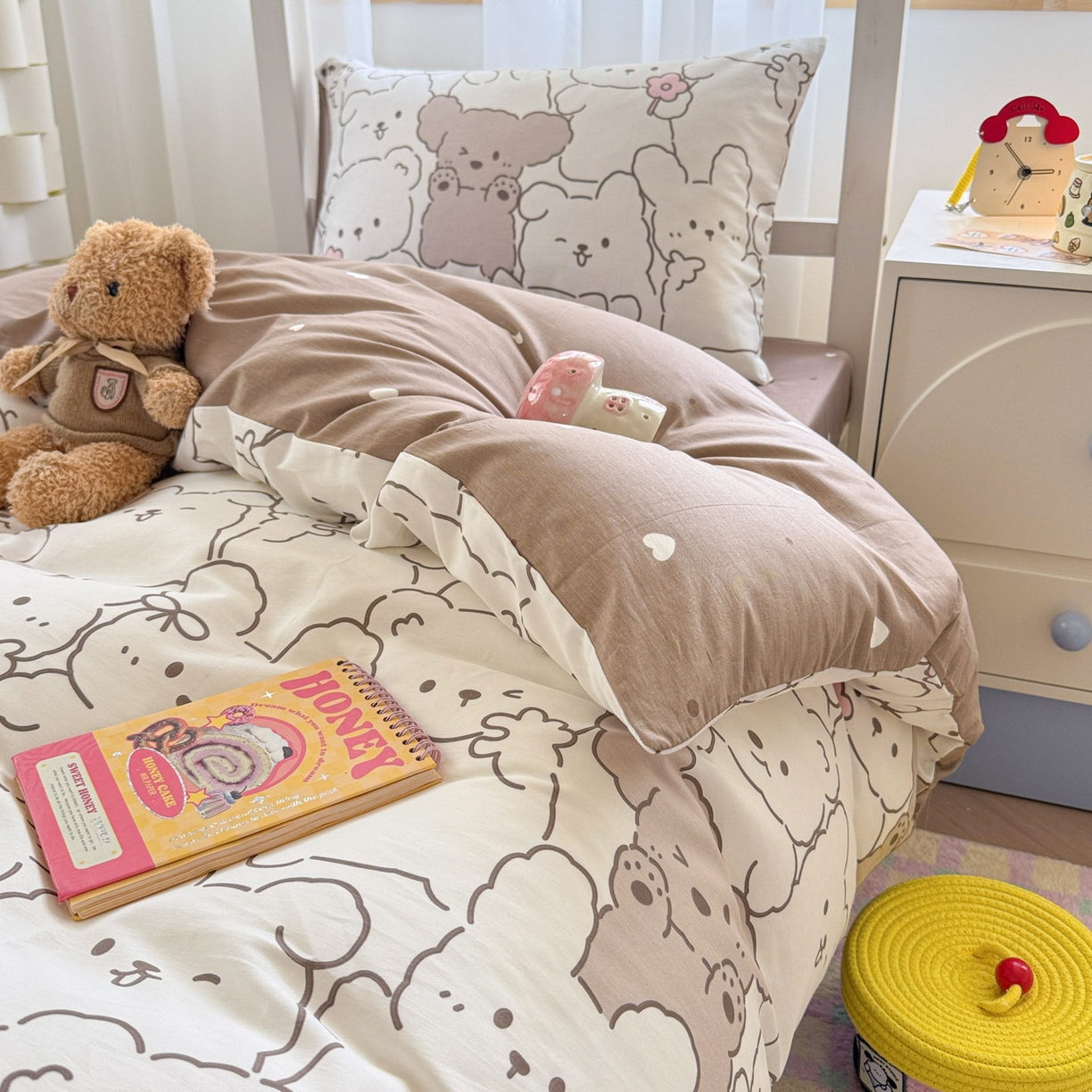 91家纺网 家纺一手货源 找家纺 慕尚家纺 2025新款13070全棉学生季全棉学生床三件套 甜茶萌兔