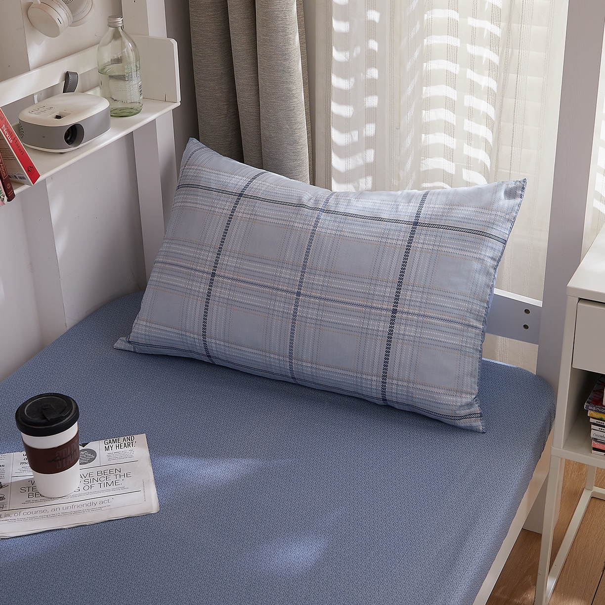 91家纺网 家纺一手货源 找家纺 DoDo 兜兜 2025新款全棉纯棉小清新卡通条格学生宿舍系列单品床笠 阿曼多B版