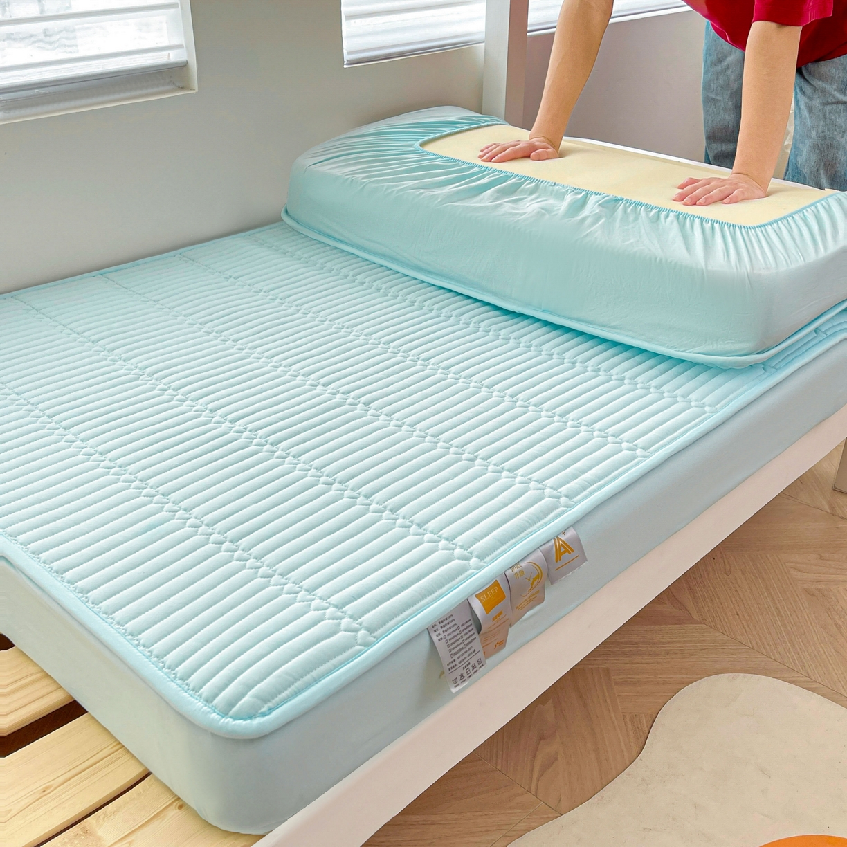 91家纺网 家纺一手货源 找家纺 雯豆2025新品学生床上下铺夹棉床笠宿舍床垫保护套 简爱-淡水蓝