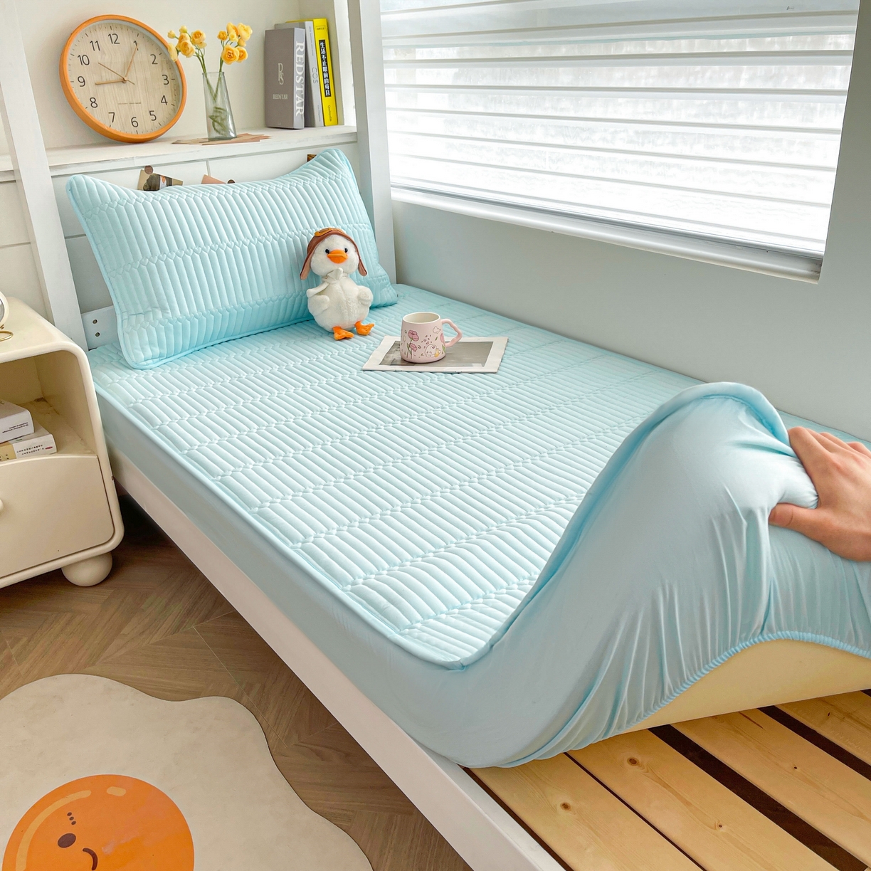 91家纺网 家纺一手货源 找家纺 雯豆2025新品学生床上下铺夹棉床笠宿舍床垫保护套 简爱-淡水蓝