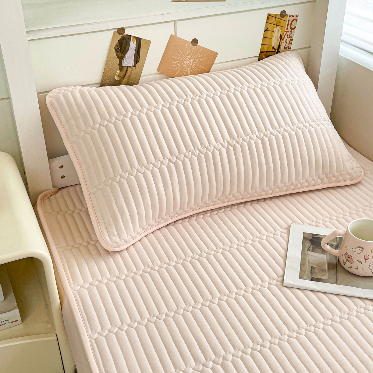 91家纺网 家纺一手货源 找家纺 雯豆2025新品学生床上下铺夹棉床笠宿舍床垫保护套 简爱-密合粉