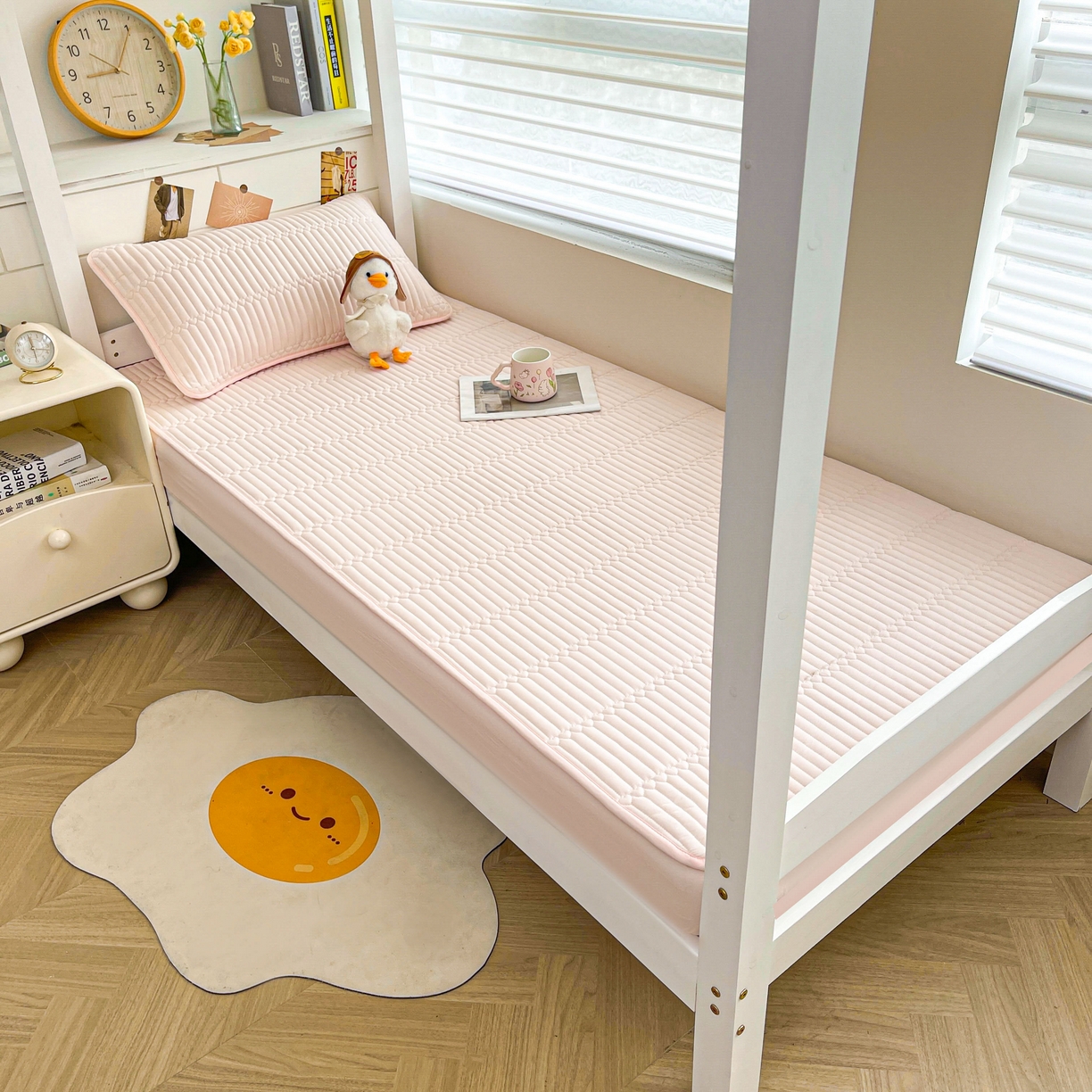 91家纺网 家纺一手货源 找家纺 雯豆2025新品学生床上下铺夹棉床笠宿舍床垫保护套 简爱-密合粉