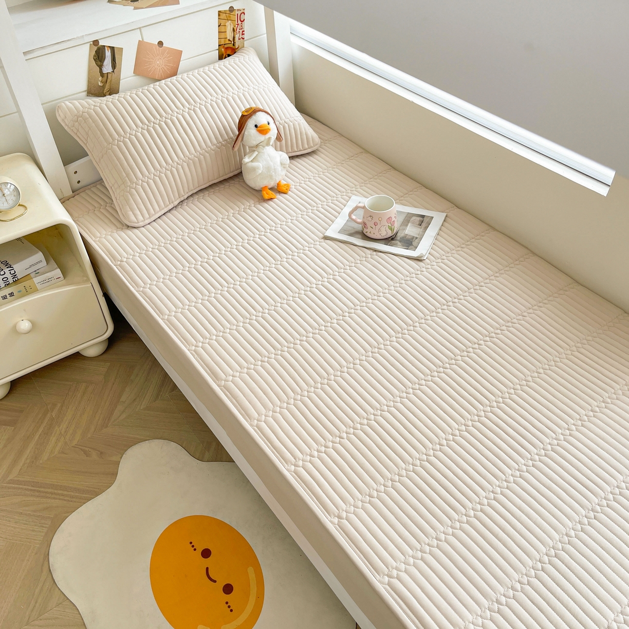 91家纺网 家纺一手货源 找家纺 雯豆2025新品学生床上下铺夹棉床笠宿舍床垫保护套 简爱-奶咖