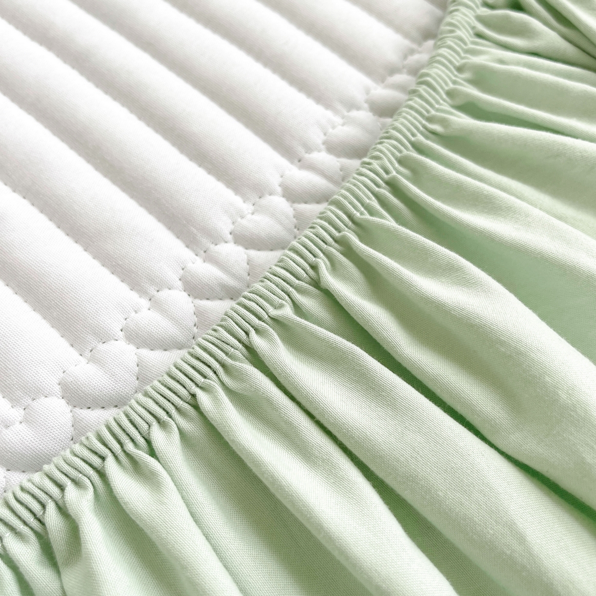91家纺网 家纺一手货源 找家纺 雯豆2025新品学生床上下铺夹棉床笠宿舍床垫保护套 简爱-清雅绿