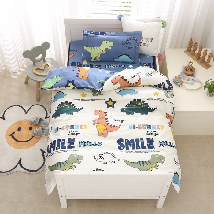 91家纺网 家纺一手货源 找家纺 梵赫 2025新款小版全棉纯棉卡通幼儿园儿童三件套套件 欢乐园-白