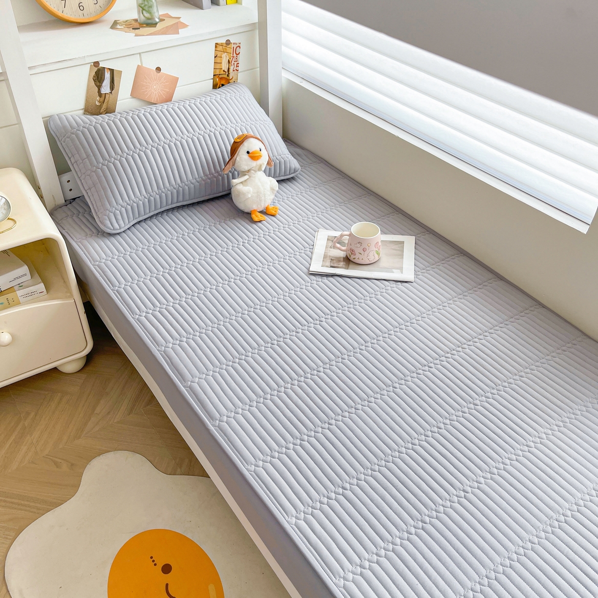 91家纺网 家纺一手货源 找家纺 （总）雯豆2025新品学生床上下铺夹棉床笠宿舍床垫保护套