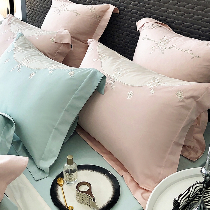 91家纺网 家纺一手货源 找家纺 乐美家纺 2025新款A类100支新疆长绒棉全棉纯棉轻奢刺绣四件套-花城秘境系列 花城秘境-蓝