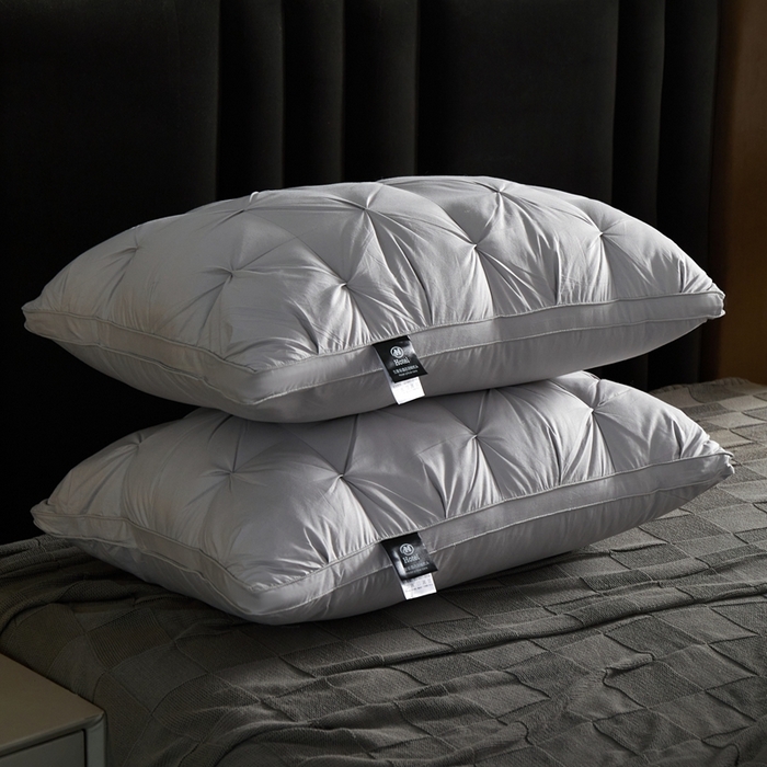 91家纺网 家纺一手货源 找家纺 御眠纺羽绒被壳 2025新款扭花羽毛枕全棉扭花羽毛枕升级款可定制尺寸 扭花羽绒枕灰一对 高枕
