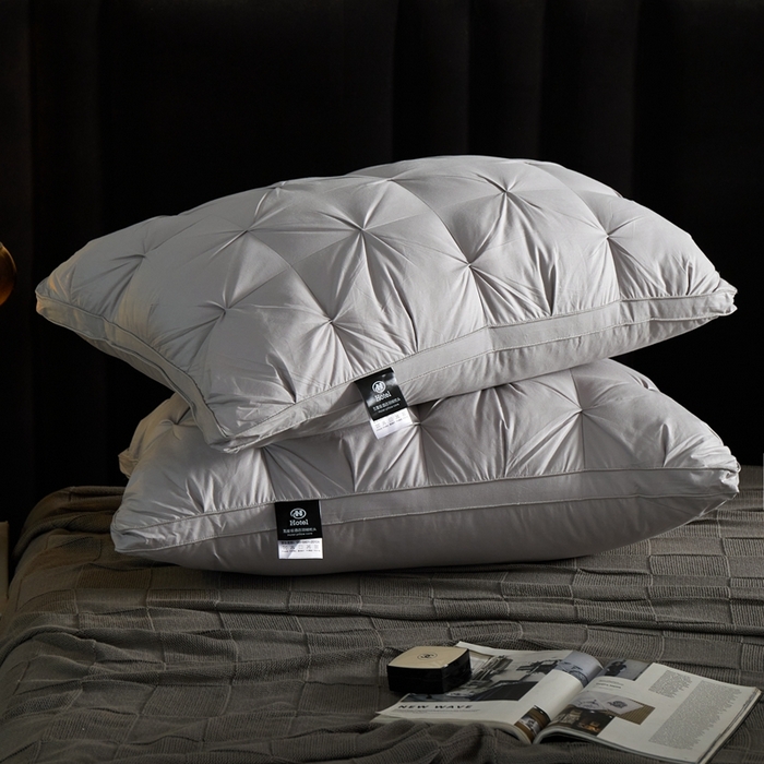 91家纺网 家纺一手货源 找家纺 御眠纺羽绒被壳 2025新款扭花羽毛枕全棉扭花羽毛枕升级款可定制尺寸 扭花羽绒枕灰一对 高枕