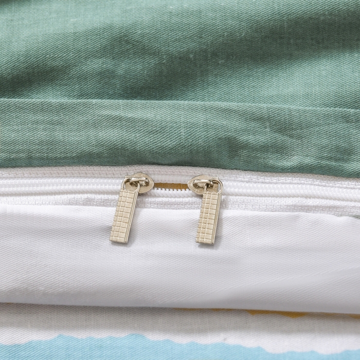 91家纺网 家纺一手货源 找家纺 梵赫 2025新款小版全棉纯棉卡通幼儿园儿童三件套套件 恐龙家族（绿）