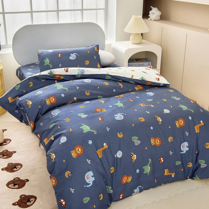 91家纺网 家纺一手货源 找家纺 梵赫 2025新款小版全棉纯棉卡通幼儿园儿童三件套套件 快乐动物园