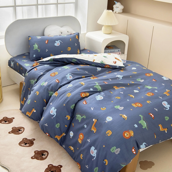 91家纺网 家纺一手货源 找家纺 梵赫 2025新款小版全棉纯棉卡通幼儿园儿童三件套套件 快乐动物园