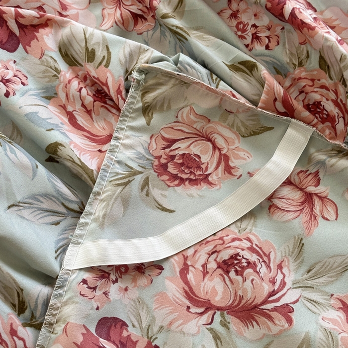 91家纺网 家纺一手货源 找家纺 雨田2025新款夹棉印花床裙 繁花