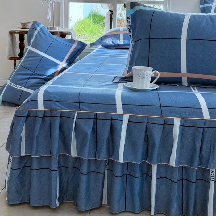 91家纺网 家纺一手货源 找家纺 雨田2025新款夹棉印花床裙 青春