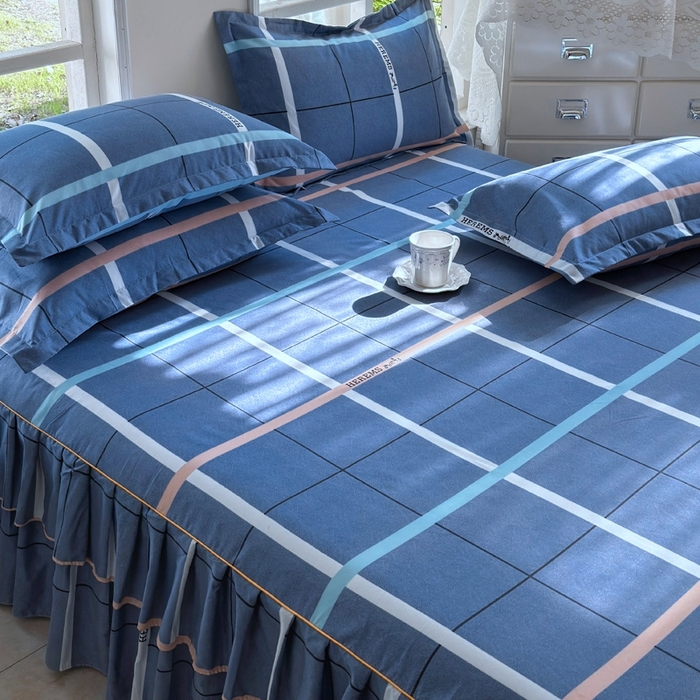 91家纺网 家纺一手货源 找家纺 雨田2025新款夹棉印花床裙 青春