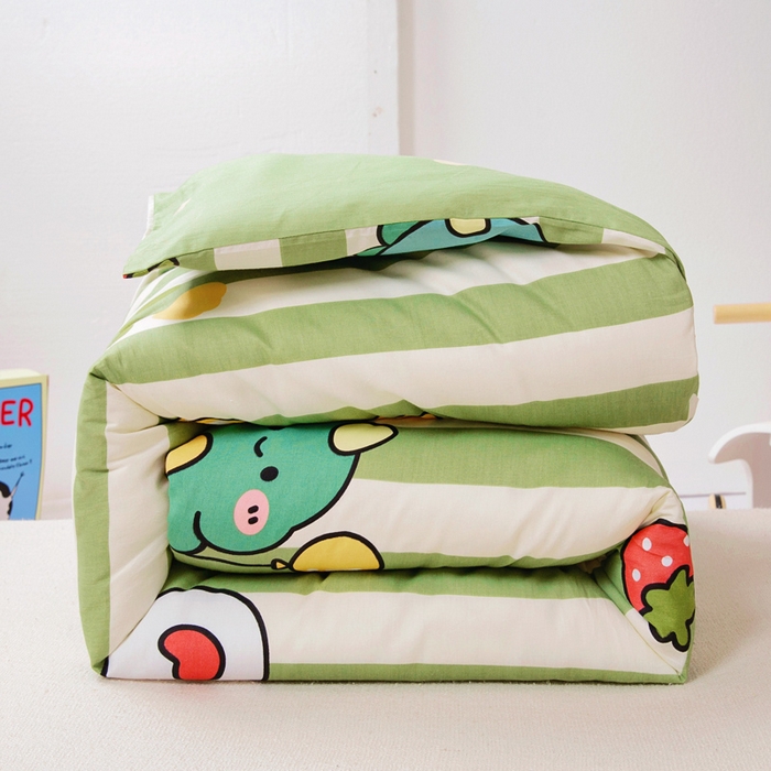 91家纺网 家纺一手货源 找家纺 梵赫 2025新款小版全棉纯棉卡通幼儿园儿童三件套套件 趣味恐龙