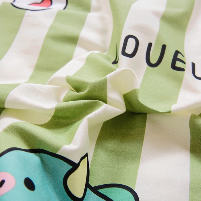 91家纺网 家纺一手货源 找家纺 梵赫 2025新款小版全棉纯棉卡通幼儿园儿童三件套套件 趣味恐龙