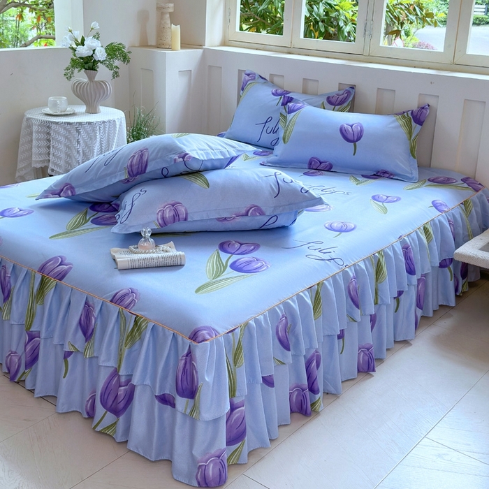 91家纺网 家纺一手货源 找家纺 雨田2025新款夹棉印花床裙 唯爱花季兰