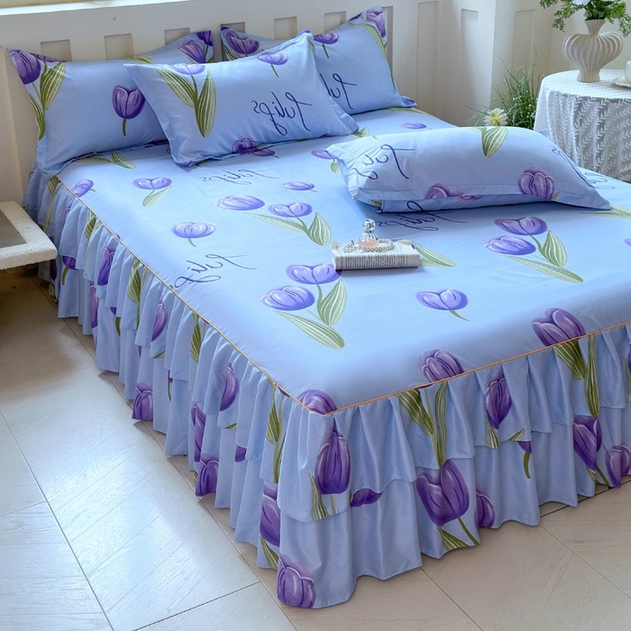 91家纺网 家纺一手货源 找家纺 雨田2025新款夹棉印花床裙 唯爱花季兰