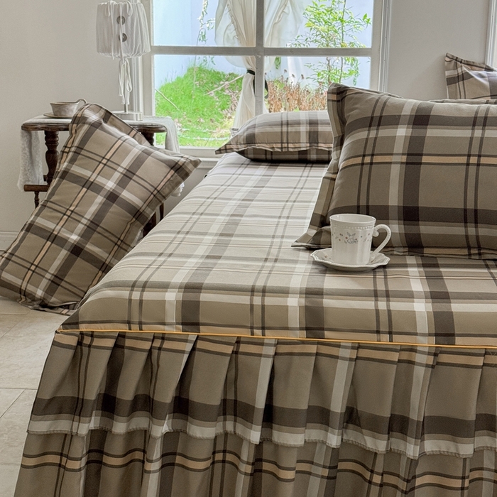 91家纺网 家纺一手货源 找家纺 雨田2025新款夹棉印花床裙 新动力棕