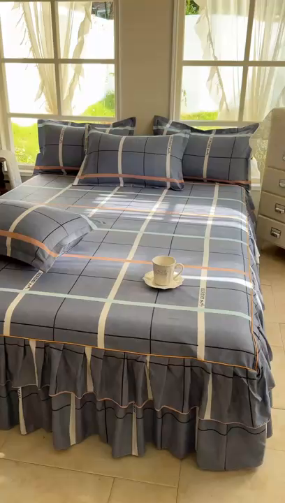 91家纺网 家纺一手货源 找家纺 雨田2025新款夹棉印花床裙 青春