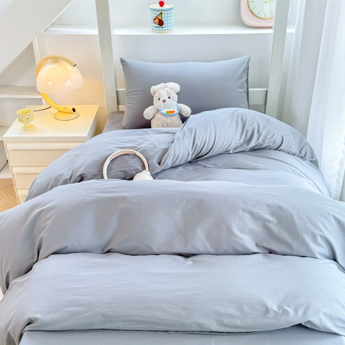 91家纺网 家纺一手货源 找家纺 简冠家纺 2025新款全棉学生三件套宿舍三件套纯棉学生床垫羽丝绒被子被芯 浅灰