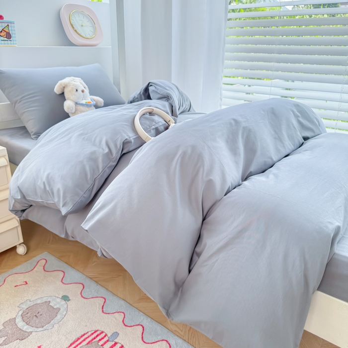 91家纺网 家纺一手货源 找家纺 简冠家纺 2025新款全棉学生三件套宿舍三件套纯棉学生床垫羽丝绒被子被芯 浅灰