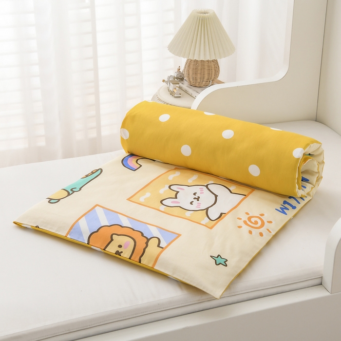 91家纺网 家纺一手货源 找家纺 梵赫 2025新款小版全棉纯棉卡通幼儿园儿童三件套套件 小熊甜心