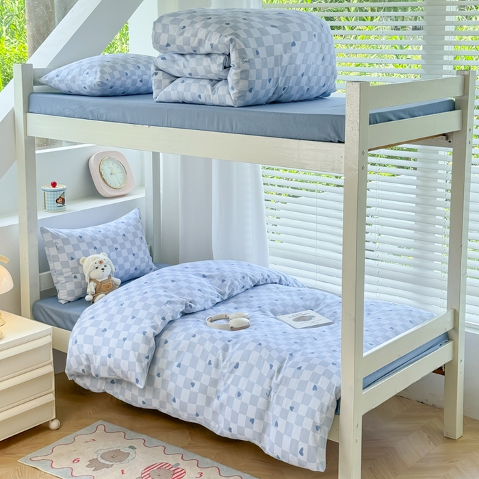 简冠家纺 2025新款全棉学生三件套宿舍三件套纯棉学生床垫羽丝绒被子被芯 心心相印