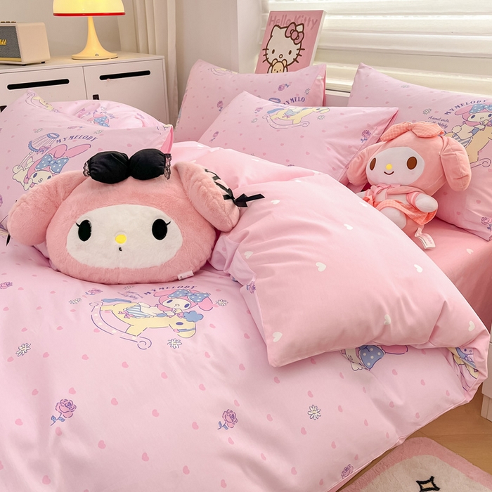 91家纺网 家纺一手货源 找家纺 暮思家居 2025新款正版授权三丽鸥全棉纯棉四件套系列-第三批 美乐蒂木马