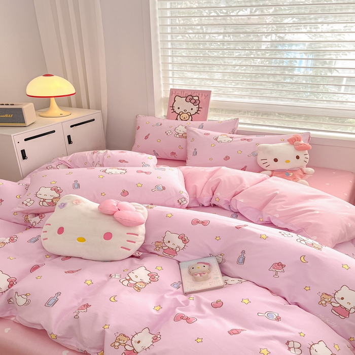 91家纺网 家纺一手货源 找家纺 暮思家居 2025新款正版授权三丽鸥全棉纯棉四件套系列-第三批 美美凯蒂