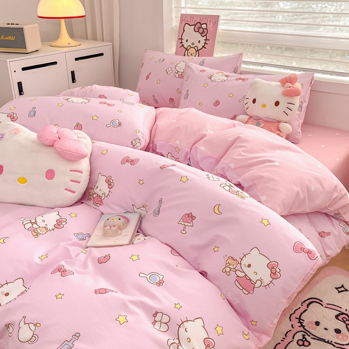 91家纺网 家纺一手货源 找家纺 暮思家居 2025新款正版授权三丽鸥全棉纯棉四件套系列-第三批 美美凯蒂