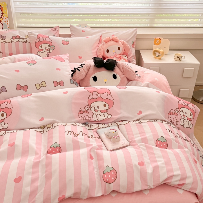 91家纺网 家纺一手货源 找家纺 暮思家居 2025新款正版授权三丽鸥全棉纯棉四件套系列-第三批 洋娃娃美乐蒂