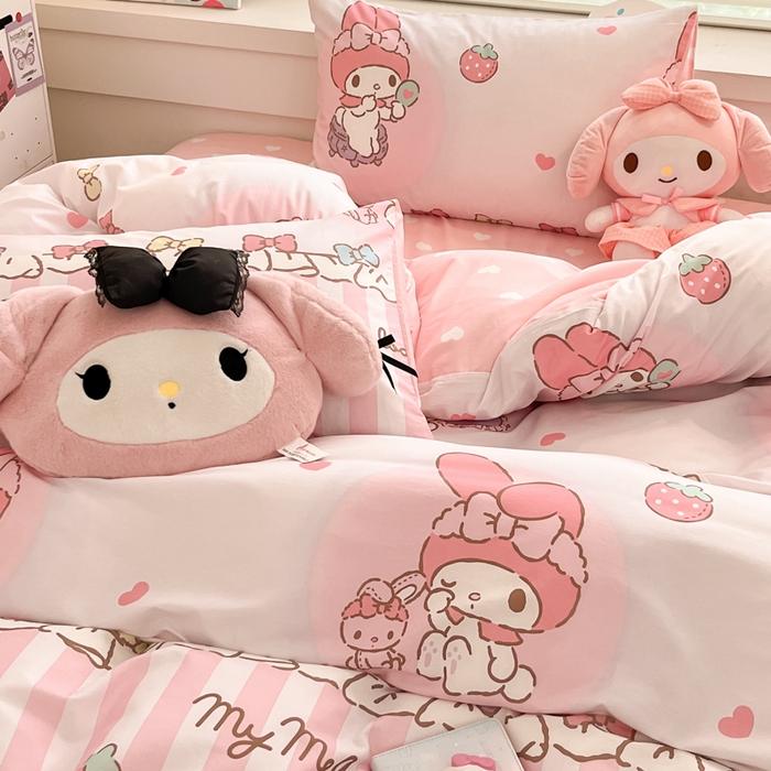 91家纺网 家纺一手货源 找家纺 暮思家居 2025新款正版授权三丽鸥全棉纯棉四件套系列-第三批 洋娃娃美乐蒂