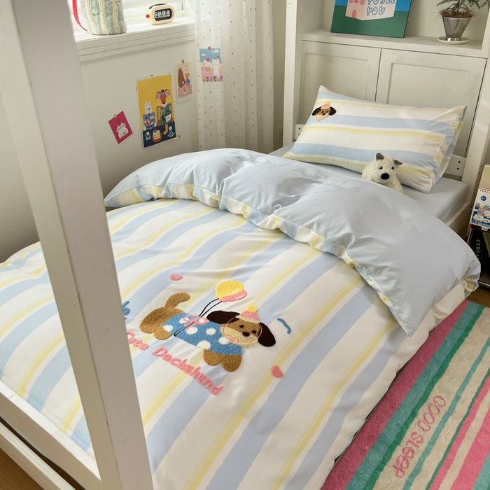 91家纺网 家纺一手货源 找家纺 （总）如一 2025新款A类卡通毛巾绣水洗云朵棉学生宿舍床三件套