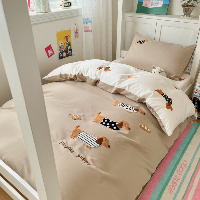 91家纺网 家纺一手货源 找家纺 （总）如一 2025新款A类卡通毛巾绣水洗云朵棉学生宿舍床三件套