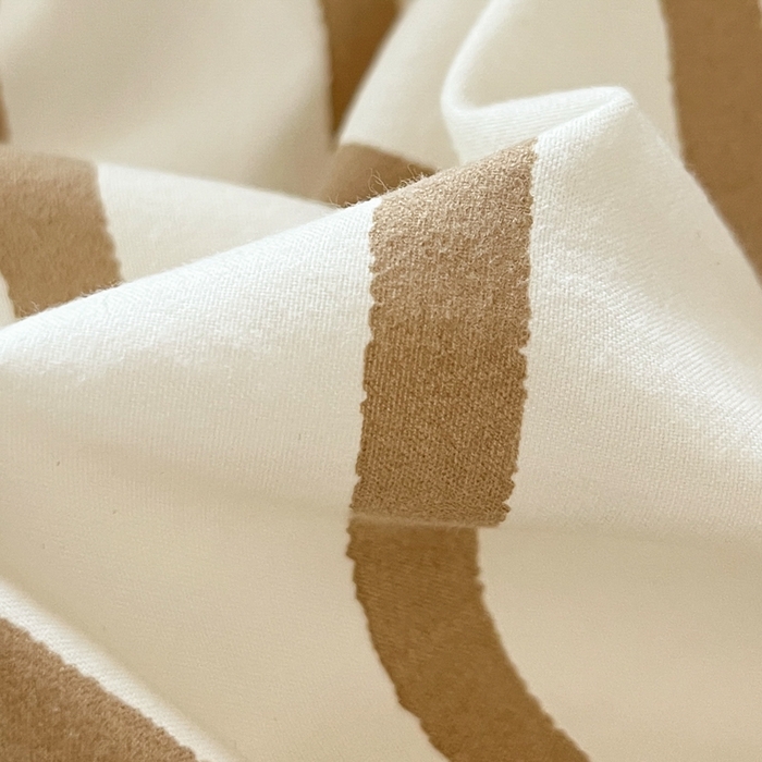 91家纺网 家纺一手货源 找家纺 如一 2025新款A类卡通毛巾绣水洗云朵棉学生宿舍床三件套 卡皮拉