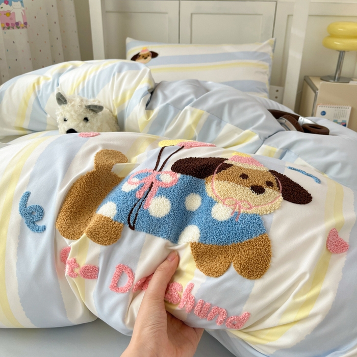 91家纺网 家纺一手货源 找家纺 如一 2025新款A类卡通毛巾绣水洗云朵棉学生宿舍床三件套 可爱狗