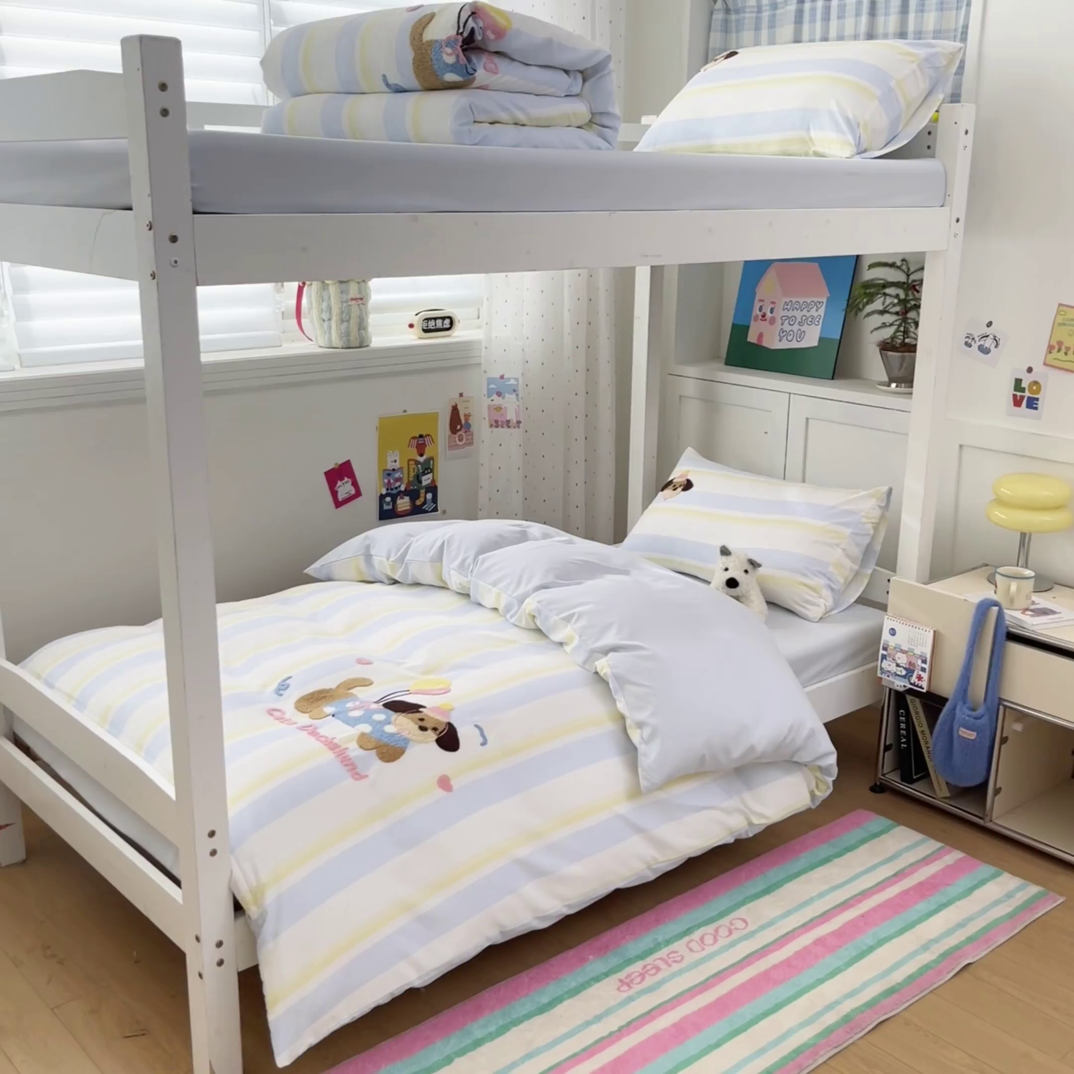 91家纺网 家纺一手货源 找家纺 如一 2025新款A类卡通毛巾绣水洗云朵棉学生宿舍床三件套 可爱狗