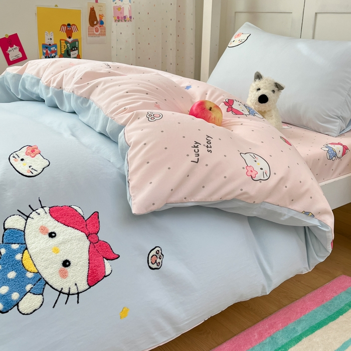 91家纺网 家纺一手货源 找家纺 如一 2025新款A类卡通毛巾绣水洗云朵棉学生宿舍床三件套 淘气猫