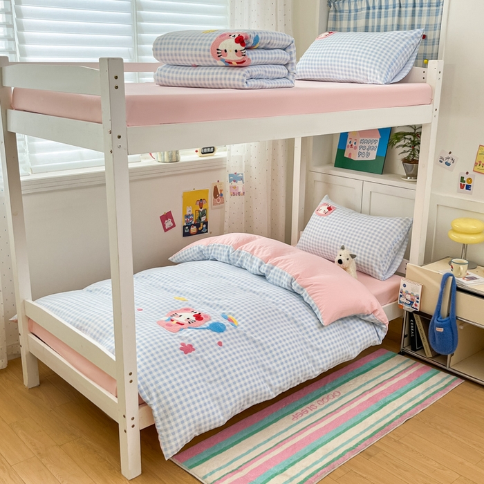 91家纺网 家纺一手货源 找家纺 如一 2025新款A类卡通毛巾绣水洗云朵棉学生宿舍床三件套 小花猫