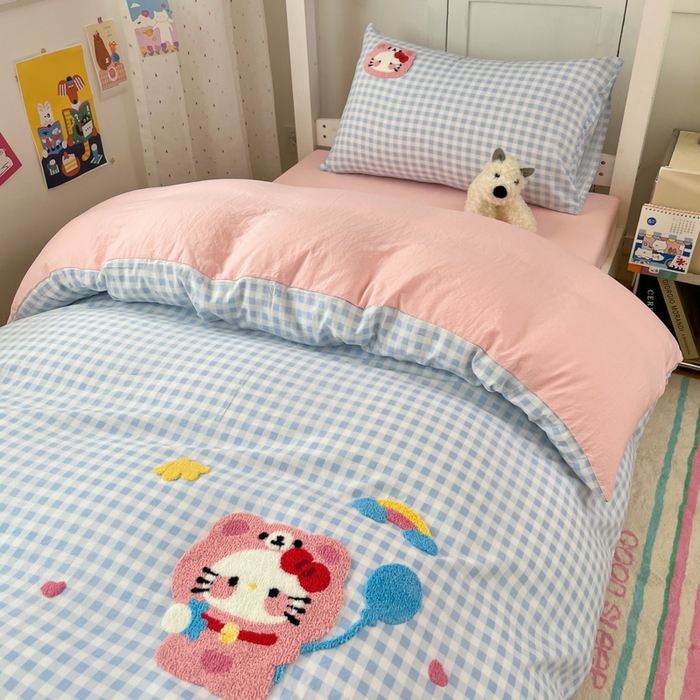 91家纺网 家纺一手货源 找家纺 如一 2025新款A类卡通毛巾绣水洗云朵棉学生宿舍床三件套 小花猫