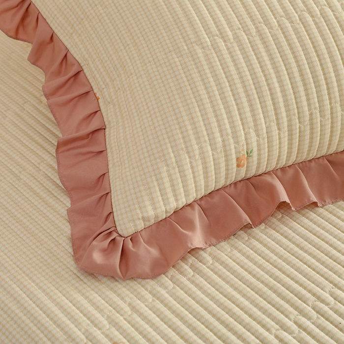 91家纺网 家纺一手货源 找家纺 美达家纺 2025新款全棉夹棉密道款床盖单品床盖床盖单件 小橙橘