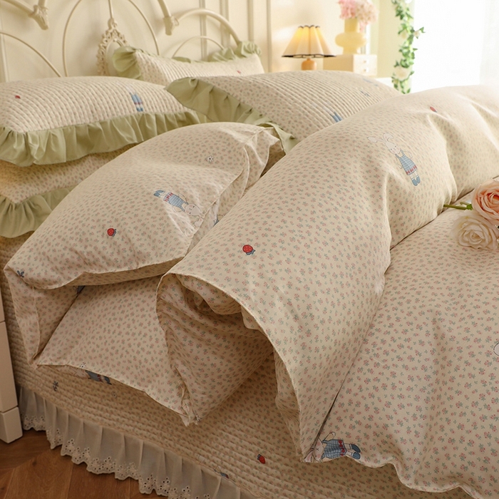 91家纺网 家纺一手货源 找家纺 （总）美达家纺 2025新款全棉夹棉密道款床盖四件套（可定制）