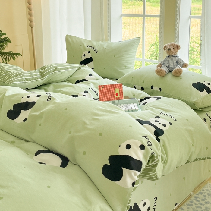 91家纺网 家纺一手货源 找家纺 寻米 2025新款全棉纯棉印花学生季四件套 爱你熊